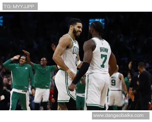 塔图姆豪取60分致敬科比绿军逆转尼克斯刷新历史纪录